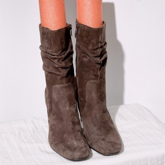 Coldwater Creek Brown Suede Slouch Zip Up Half Boots Size 7.5 - Picture 3 of 8